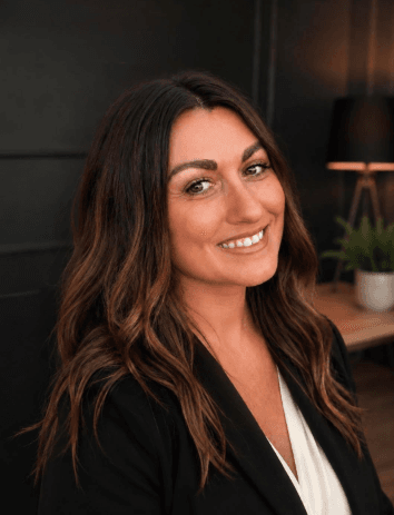 Jessica Lang of The Wise McCoy Team